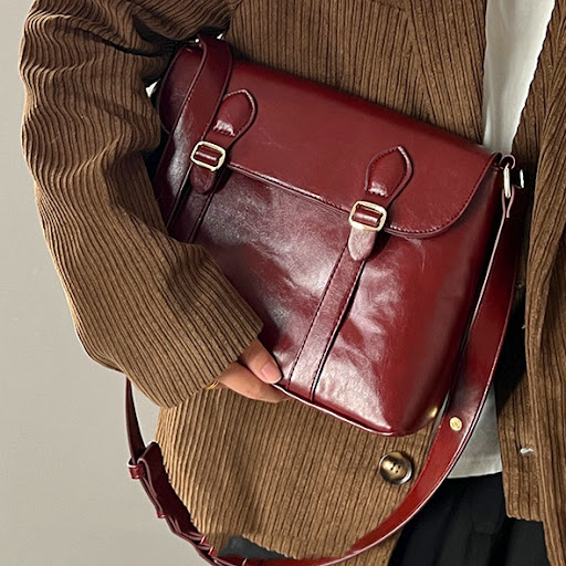 Title 1, Vintage Wine Red Bag Shoulder Crossbody, perfec...