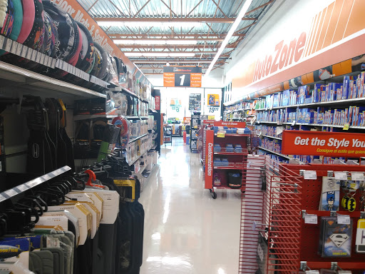 Auto Parts Store «AutoZone», reviews and photos, 2580 S 99th Ave, Tolleson, AZ 85353, USA