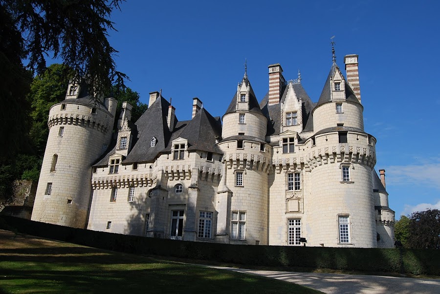 AZAY LE RIDEU - USSÉ - FRANCIA : CASTILLOS DEL LOIRA Y NORMANDIA EN AUTOCARAVANA (3)