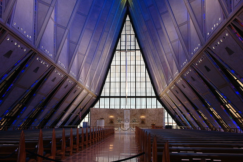 파일:external/upload.wikimedia.org/800px-AFA_protestant_chapel.jpg