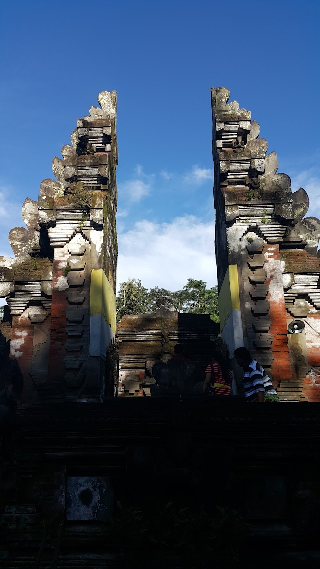 Pura Tirta Empul