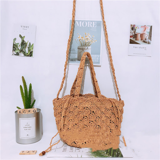 Title 3, Scalloped Round Bucket Portable Messenger Shoul...