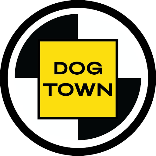 DOGTOWN logo