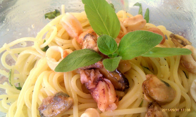 spaghetti frutti di mare przepis