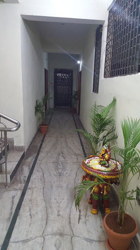 SIDHI VINAYAKA BOYS HOSTEL, 2-6-23, AYODHYA DEVI COMPLEX, BHARATH NAGAR, VENKATESHWARA TEMPLE LANE, UPPAL, Hyderabad, Telangana 500039, India, Hostel, state TS