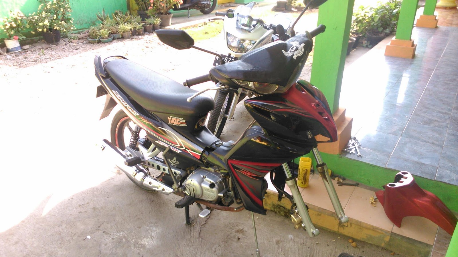 Koleksi Ide Modifikasi  Batok Jupiter  Z  Burhan  Terbaru  Dan 