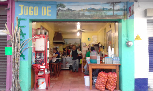 Jugos de Caña, Av. Guadalupe Victoria 42, Col. Centro, 48900 Autlán de Navarro, Jal., México, Restaurante mexicano | JAL