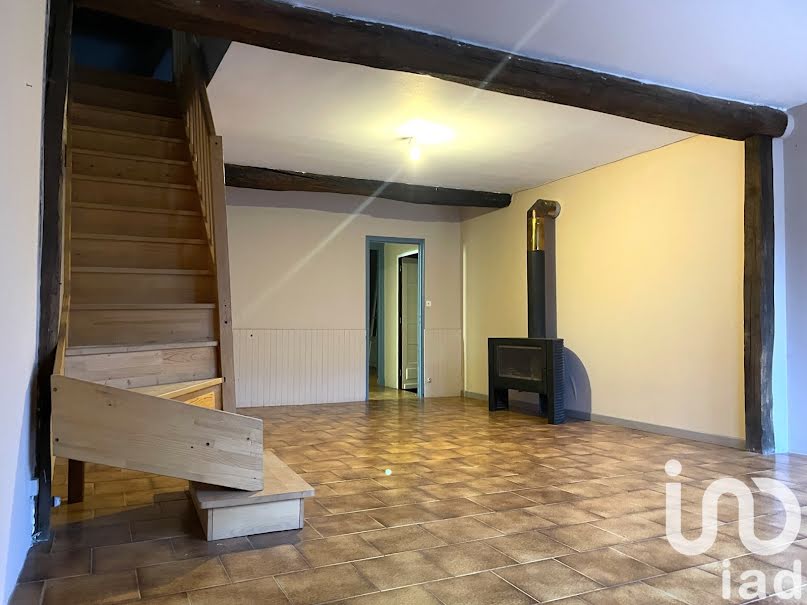 Vente maison 4 pièces 126 m² à Ervy-le-Châtel (10130), 69 000 €