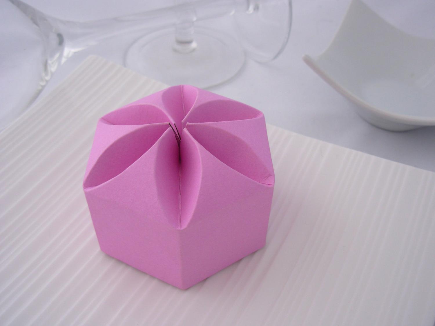 DIY Wedding Favor - Lotus