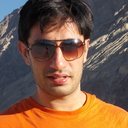 Nikhil Malhotra Photo 25