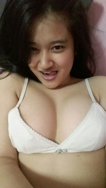 Cewek Sange Montok Seksi Bugil Lagi Toket Gede Hot All