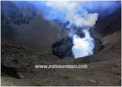 Gambar Kawah Gunung Bromo