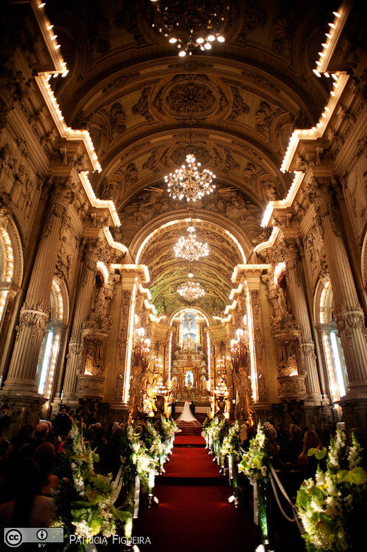 Foto 0821 do casamento de Renata e Cristiano Foto de casamento 0821 de Renata e Cristiano. Marcações: 28/08/2010, Casamento Renata e Cristiano, Igreja, Igreja Sao Francisco de Paula, Rio de Janeiro.