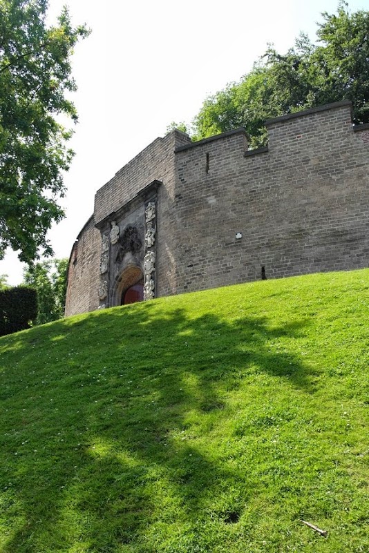  Leiden: l’avamposto romano