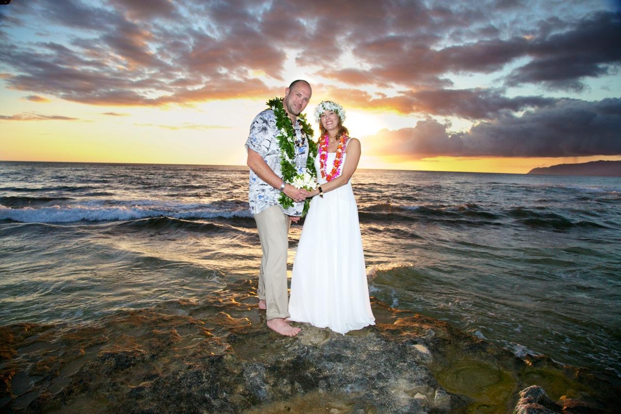 beachy wedding cake