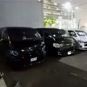 ハイエース