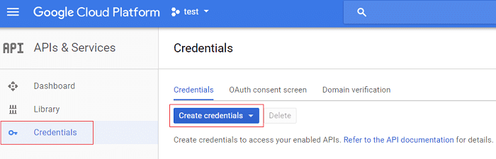 จากเมนูด้านซ้ายมือ ให้คลิกที่ Credentials จากนั้นคลิก Create credentials