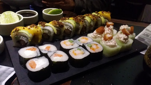 Sushi Roll Gran Terraza Lomas Verdes, Calle Colina de la Paz 25, Boulevares Naucalpan de Juarez, 53120 Naucalpan de Juárez, Méx., México, Restaurante sushi | EDOMEX