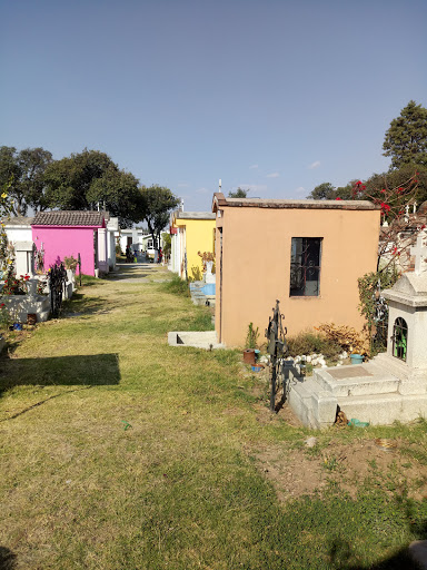 panteon la magdalena, 72762, Calle 5 Sur 2910, Cholula de Rivadabia, Pue., México, Cementerio | PUE