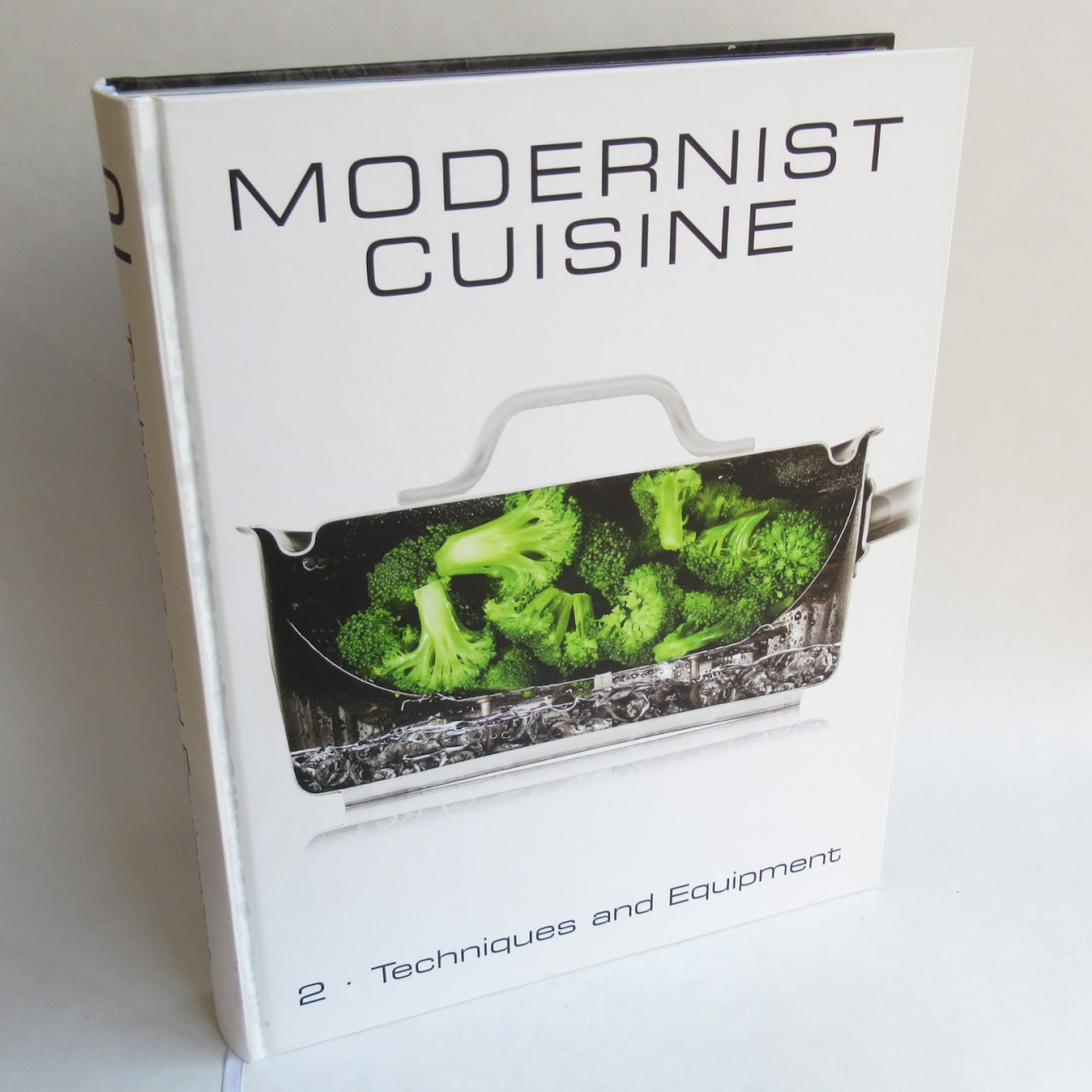 Modernist Cuisine: The Art and Science of Cooking Book