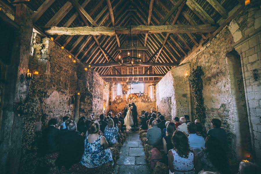 Fotografo di matrimoni Robin Ball (rjb1976). Foto del 9 novembre 2017