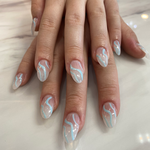 Lavish Nails