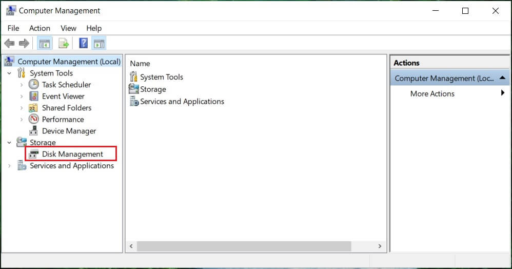 คลิกที่ Disk Management ซึ่งอยู่ภายใต้บานหน้าต่างด้านซ้าย