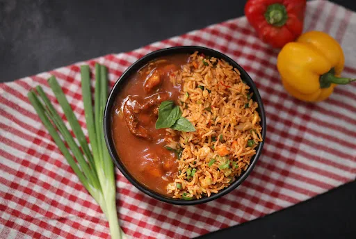 Chilly Garlic Rice + Chicken Gravy Combo