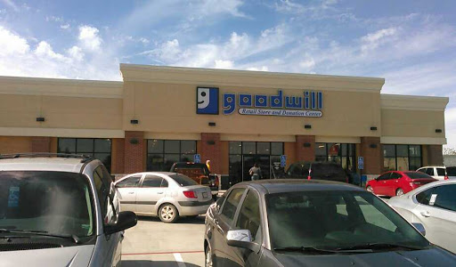 Thrift Store «Goodwill Retail Store of Springfield – Battlefield», reviews and photos, 3151 S Kansas Expy, Springfield, MO 65807, USA