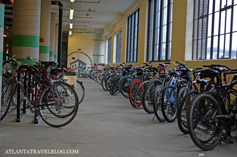 Здание Ponce City Market в Атланте