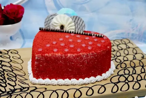 Yummy Heart Shape Red Velvet Cake