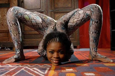 World's Most Amazing Contortionists Seen On www.coolpicturegallery.us