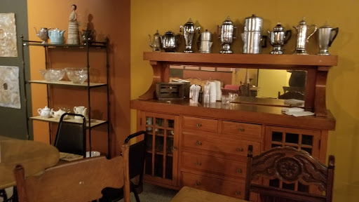 Coffee Shop «Jennie & Grace Creperie and Main Street Perk Underground», reviews and photos, 219 W Main St, Washington, MO 63090, USA