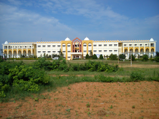 Medak College of Engineering and Technology, Kondapak, Siddipet, Telangana 502372, India, College_of_Technology, state TS