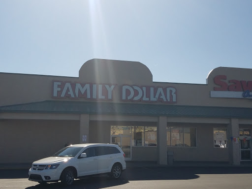 Dollar Store «FAMILY DOLLAR», reviews and photos, 26160 Gratiot Ave, Roseville, MI 48066, USA