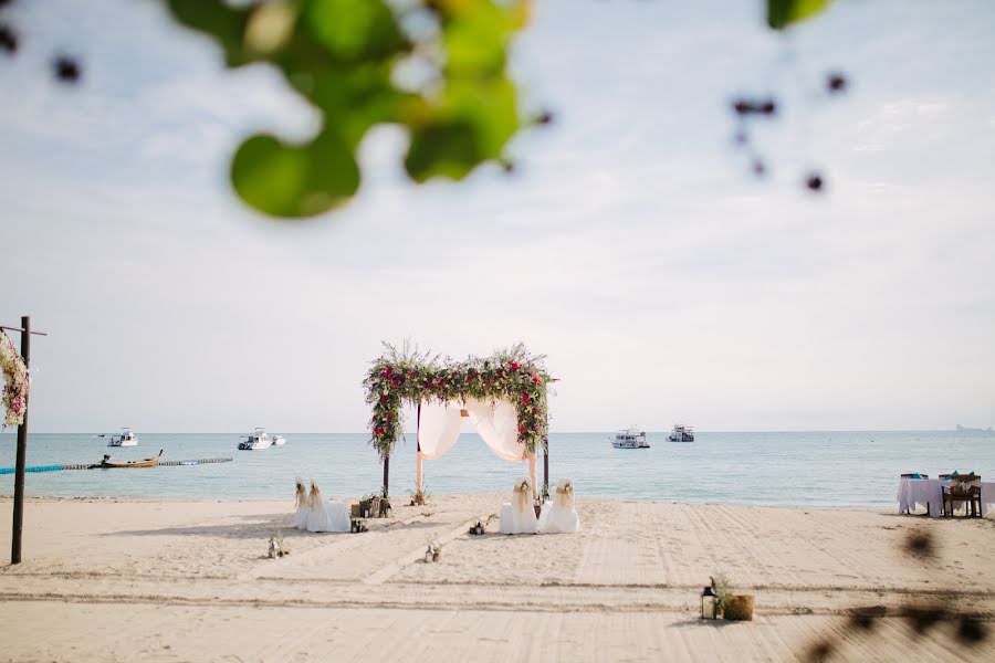 Fotografo di matrimoni Chumpon Hongkhiab (eddphotographer). Foto del 12 aprile 2019