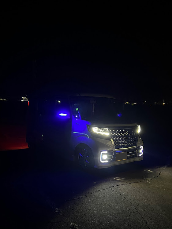 スペーシアカスタムのスペーシアカスタムMK53S XSターボ4WD・スペーシアカスタムMK53に関するカスタム事例の投稿画像1枚目