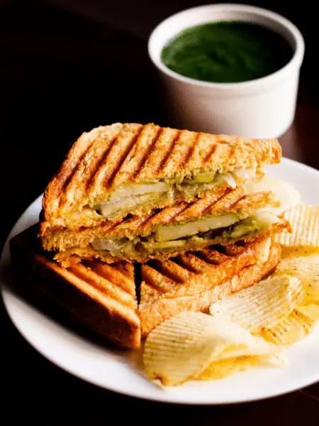 Veg Tandoori Sandwich