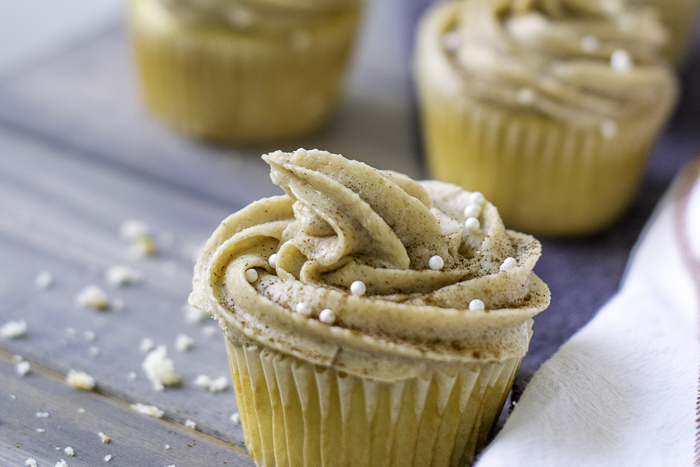 Cinnamon Maple Buttercream frosting. Cinnamon Maple Buttercream frosting