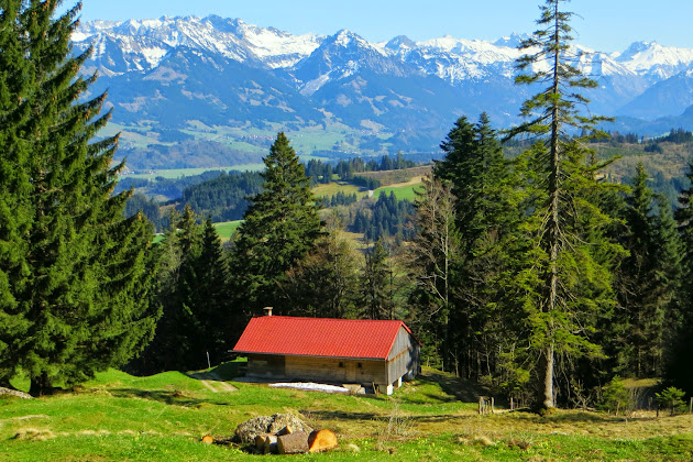 Alpe Kaser Blick auf Alpe Kaser Nebelhorn Rubihorn Kratzer