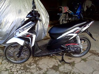 Vario Techno Modifikasi Velg 17