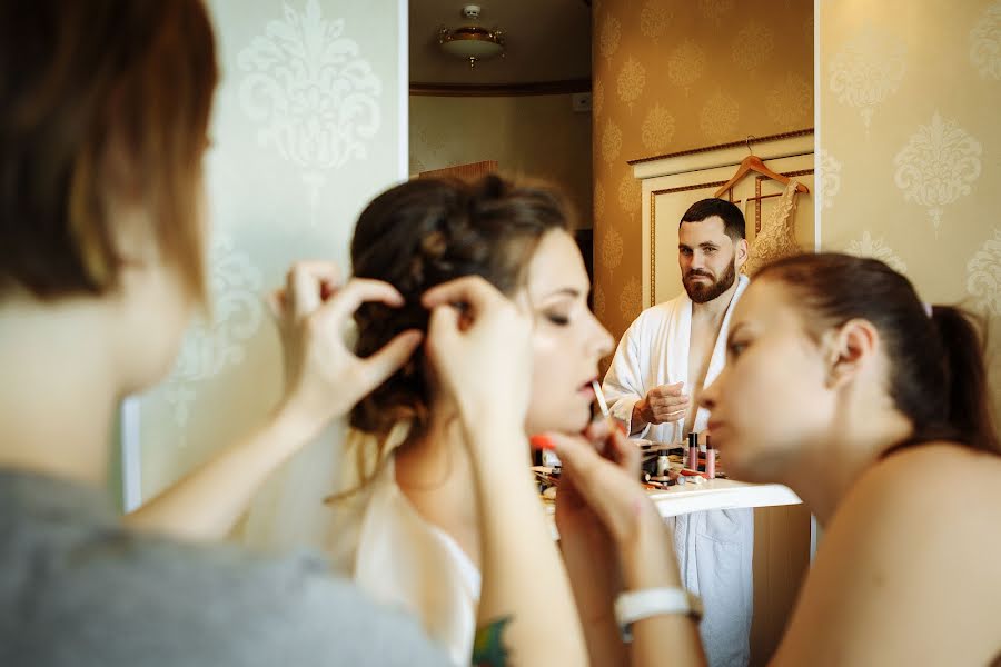 Fotógrafo de bodas Anna Centa (cento4ka). Foto del 7 de junio 2019