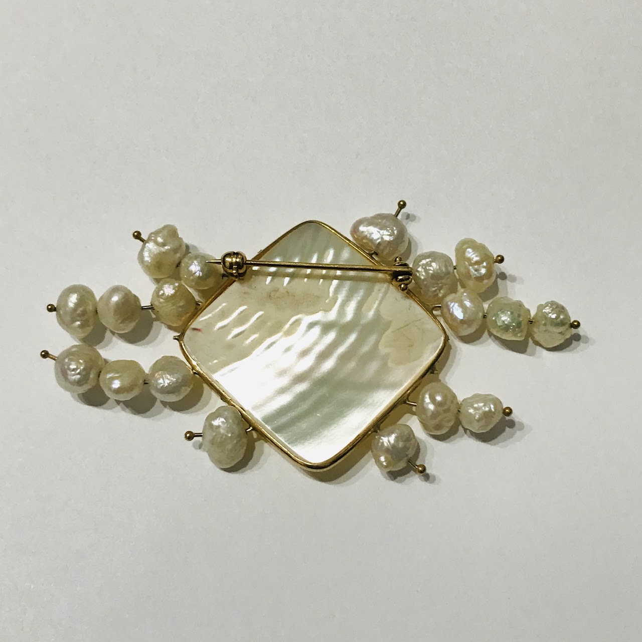 14K Gold and Freshwater Pearl Brooch