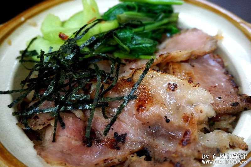 南門蒸餃|挖掘台中大里平價美食，南門蒸餃讓阿新我吃得心滿意足，飽肚而歸~