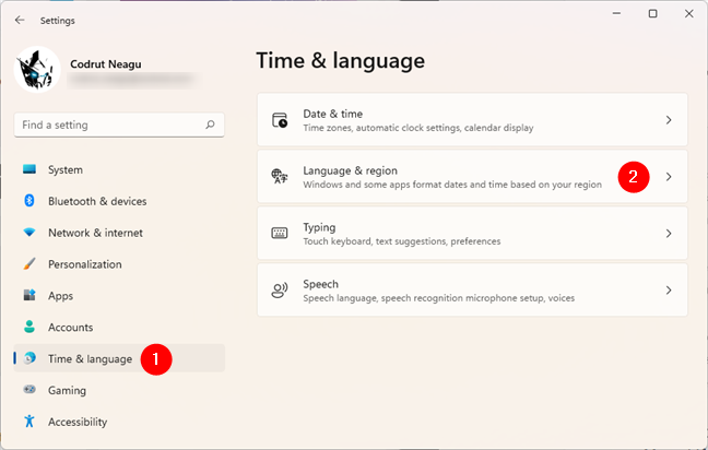 Vaya a Idioma y región en la configuración de Windows 11