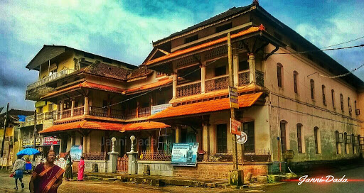 Sri Palimaru Mutt, ಕನಕದಾಸ ರಸ್ತೆ, Sri Krishna Temple Complex, Thenkpete, Maruthi Veethika, Udupi, Karnataka 576101, India, Monastery, state KA