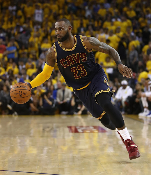 LeBron James Debuts Nike LeBron 14 Finals PE in Game One Loss