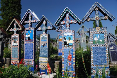 Fröhlicher Friedhof in Sapanta