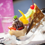 彩虹國度 Rainbow Waffle(高雄原宿店)