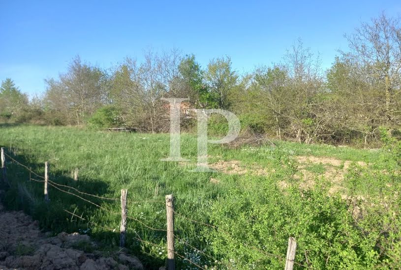  Vente Terrain à bâtir - à Pouilly-sous-Charlieu (42720) 